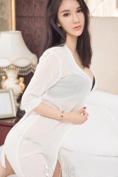 【整形人气】衡阳爱思特李比医生创造了乳房